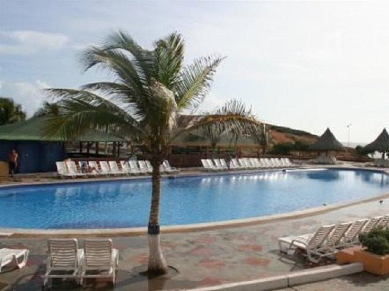 Portofino Complex Hotel Playa El Agua Екстериор снимка