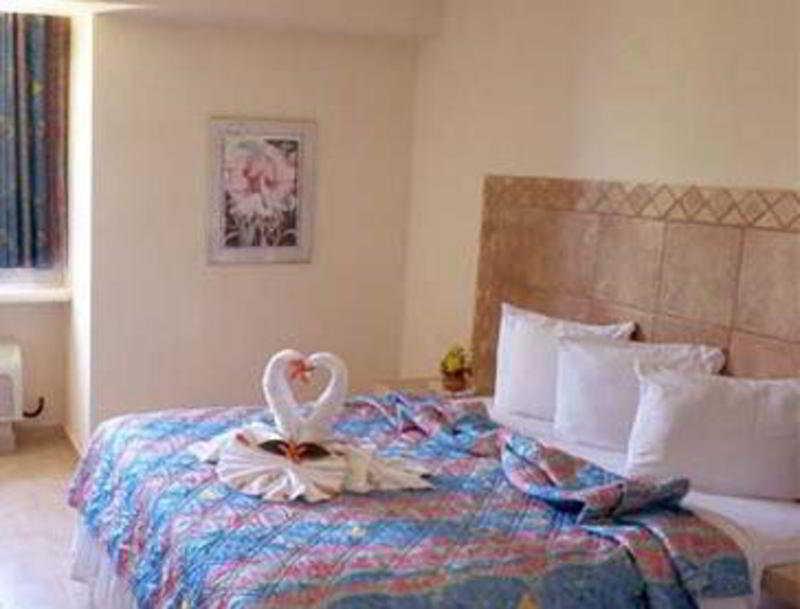 Portofino Complex Hotel Playa El Agua Екстериор снимка