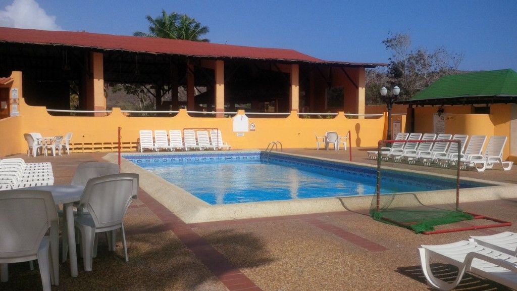 Portofino Complex Hotel Playa El Agua Екстериор снимка