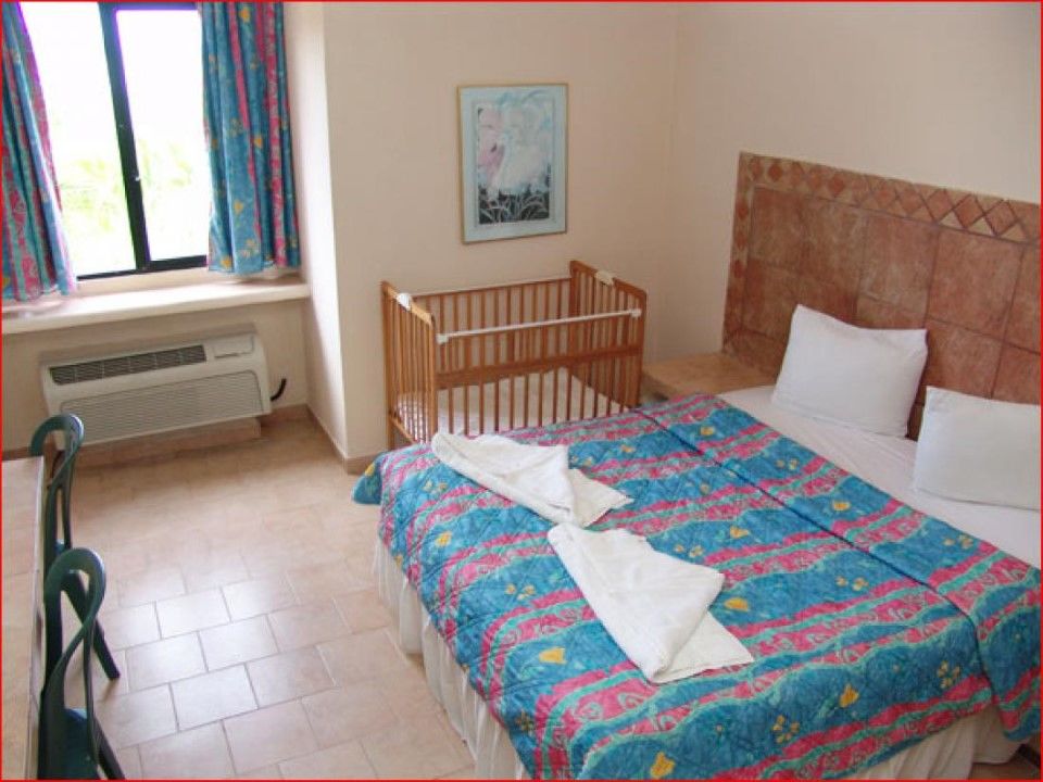 Portofino Complex Hotel Playa El Agua Екстериор снимка